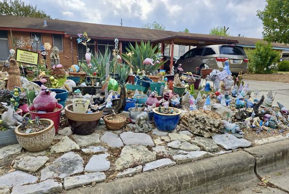 The Cloverleaf Gnomes