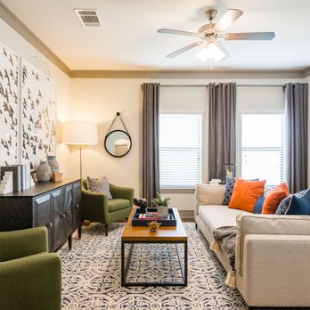 Cortland Avion Shadow Creek - Apartments Near Me - Pearland, Texas Cortland Avion Shadow Creek - Apartments Near Me - Pearland, Texas