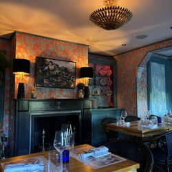 Old Stone House Inn And Restaurant