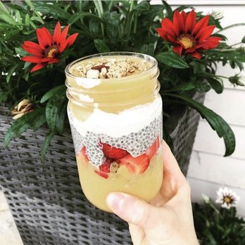 Juice Amour - Peach Cashew Cream with a scoop of chia pudding - Juice Bars & Smoothies Near Me - Middleberry, Vermont