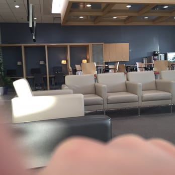 Chevrolet Van Nuys - The waiting area. With computer stations and food/drink! Free wifi!! - Car Dealers Near Me - Van Nuys, California Chevrolet Van Nuys - The waiting area. With computer stations and food/drink! Free wifi!! - Car Dealers Near Me - Van Nuys, California