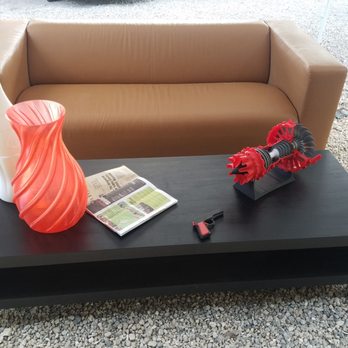 The Peach - Studio 4 Artist: Alex Lorenzo ALL AXIS 3D - Art Galleries Near Me - West Palm Beach, Florida