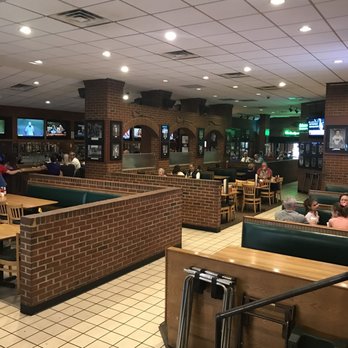 Mac & Bobs - Sports Bars Near Me - Salem, Virginia