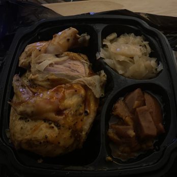 Bobbee O's BBQ - 1/2 Chicken Dinner - Barbeque Near Me - Charlotte, North Carolina Bobbee O's BBQ - 1/2 Chicken Dinner - Barbeque Near Me - Charlotte, North Carolina