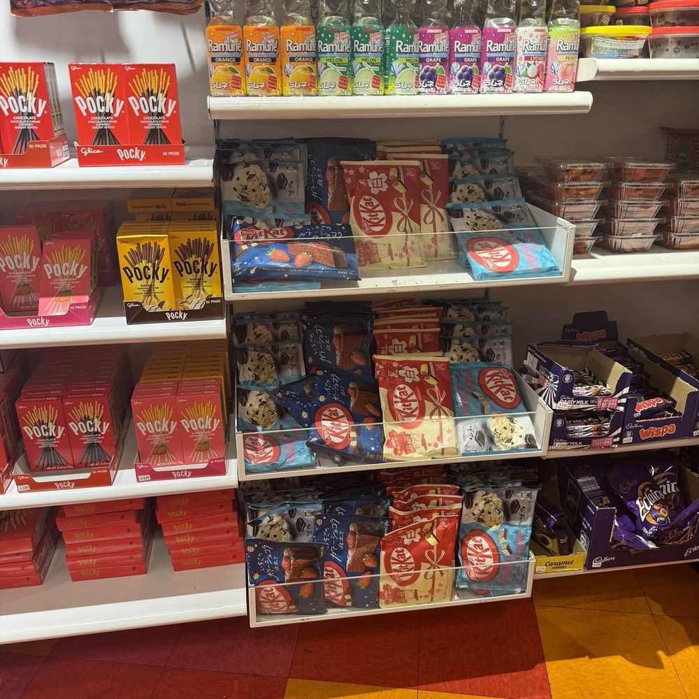 IT'SUGAR - Candy Stores Near Me - Denver, Colorado IT'SUGAR - Candy Stores Near Me - Denver, Colorado