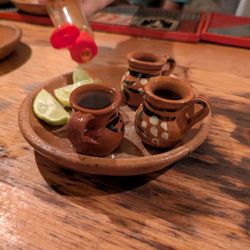 Tlachiquero - Mezcal shots