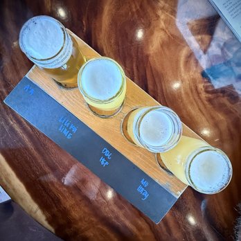 Ola Brew - Hilo - Boujee Beer flight - Brewpubs Near Me - Hilo, Hawaii Ola Brew - Hilo - Boujee Beer flight - Brewpubs Near Me - Hilo, Hawaii