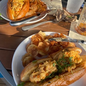 Black Rooster - Lobster rolls - Italian Near Me - West Columbia, South Carolina Black Rooster - Lobster rolls - Italian Near Me - West Columbia, South Carolina