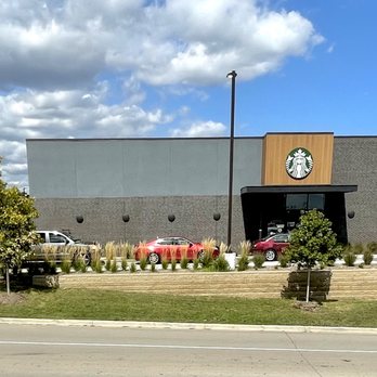 Starbucks - Very fast and efficient drive thru option! - Coffee & Tea Near Me - Cicero, Illinois Starbucks - Very fast and efficient drive thru option! - Coffee & Tea Near Me - Cicero, Illinois