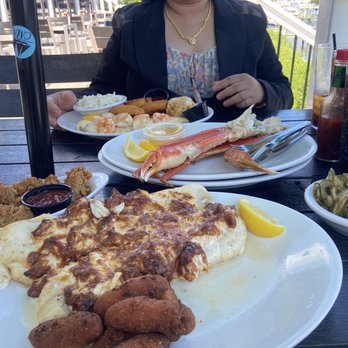 The Lighthouse Restaurant & Dock Bar - Bars Near Me - Solomons, Maryland The Lighthouse Restaurant & Dock Bar - Bars Near Me - Solomons, Maryland