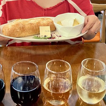 The 1894 - Wine flight with warmed brie with honey and bread - Wine Bars Near Me - Pasadena, California