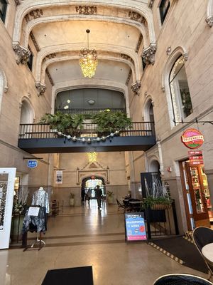 Grove Arcade by null