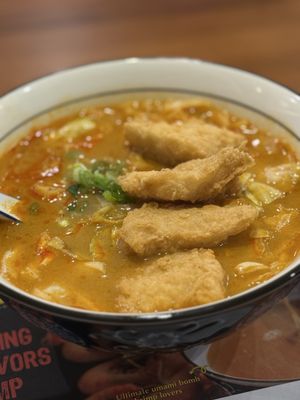 Le Shrimp Noodle Bar by null