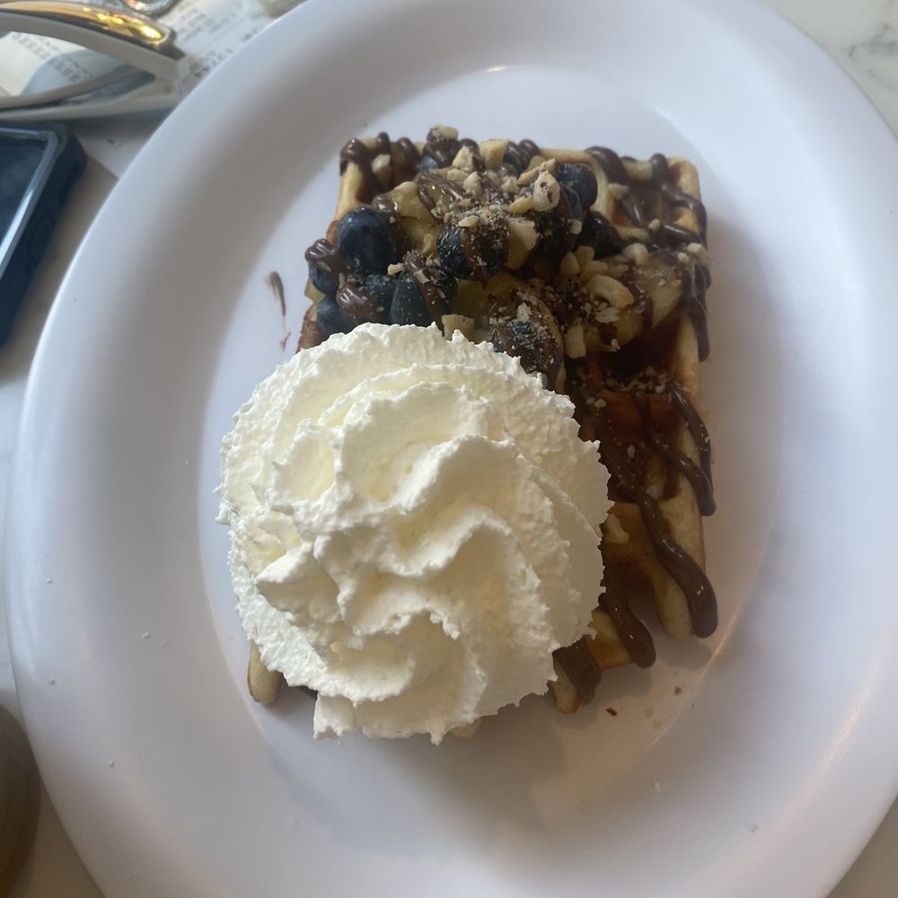 Nutella Cafe - Desserts Near Me - Chicago, Illinois Nutella Cafe - Desserts Near Me - Chicago, Illinois