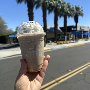 Koffi - Vanilla bean freeze - Coffee & Tea Near Me - Rancho Mirage, California