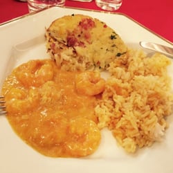 Candido's - Camarão à húngara - bem farto, preparado e com um leve toque apimentado. A batata rosti que acompanha completa o prato.
