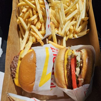 In-N-Out Burger - ows french fries and a cheeseburger - Burgers Near Me - Grants Pass, Oregon In-N-Out Burger - ows french fries and a cheeseburger - Burgers Near Me - Grants Pass, Oregon