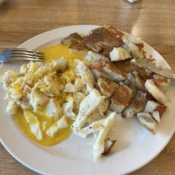 Flamingo Cafe - I cut up my over medium eggs - Cafes Near Me - Palm Bch Gdns, Florida Flamingo Cafe - I cut up my over medium eggs - Cafes Near Me - Palm Bch Gdns, Florida