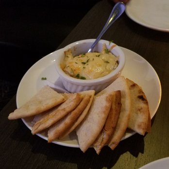 The Dark Room - Chicken artichoke dip - Wine Bars Near Me - Saint Louis, Missouri