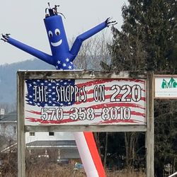 The Shoppes on 220