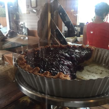 Tweets - Berry pie. Looks amazing. - Cafes Near Me - Edison, Washington