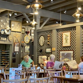 Cracker Barrel Old Country Store - American Near Me - Saint George, Utah