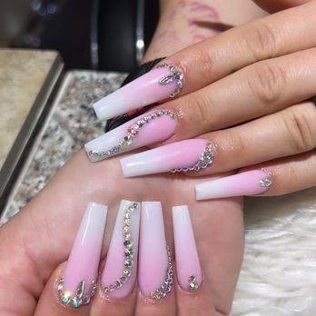 Creative Nails & Spa Too - Free hand design by LINDA - Nail Salons Near Me - Sunrise, Florida Creative Nails & Spa Too - Free hand design by LINDA - Nail Salons Near Me - Sunrise, Florida