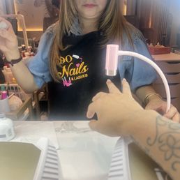 She did really well on my nails and is super nice