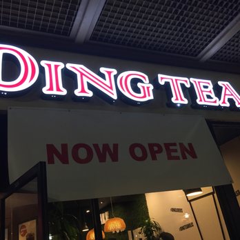 Ding Tea - Sign outside - Coffee & Tea Near Me - San Diego, California