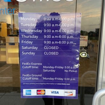 FEDEX OFFICE PRINT & SHIP CENTER - Updated December 2025 - 14