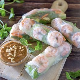 Fresh Shrimp Summer Roll Fresh Shrimp Summer Roll