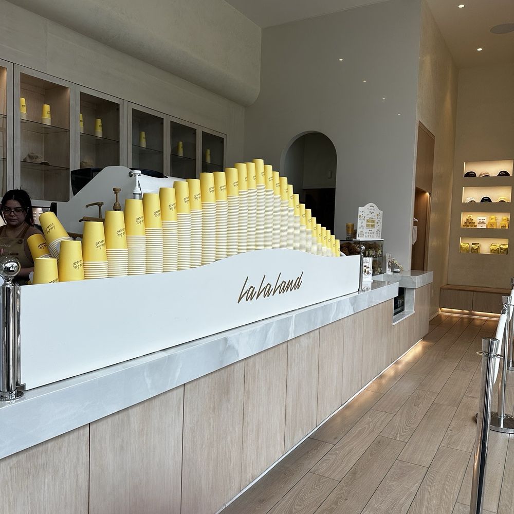 La La Land - Coffee & Tea Near Me - Addison, Texas La La Land - Coffee & Tea Near Me - Addison, Texas