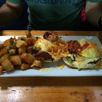 Raglans - Shrimp eggs Benedict - American Near Me - North Vancouver, British Columbia