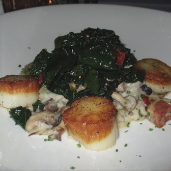 Salty's on Alki - Pan-seared Scallops - Seafood Near Me - Seattle, Washington Salty's on Alki - Pan-seared Scallops - Seafood Near Me - Seattle, Washington