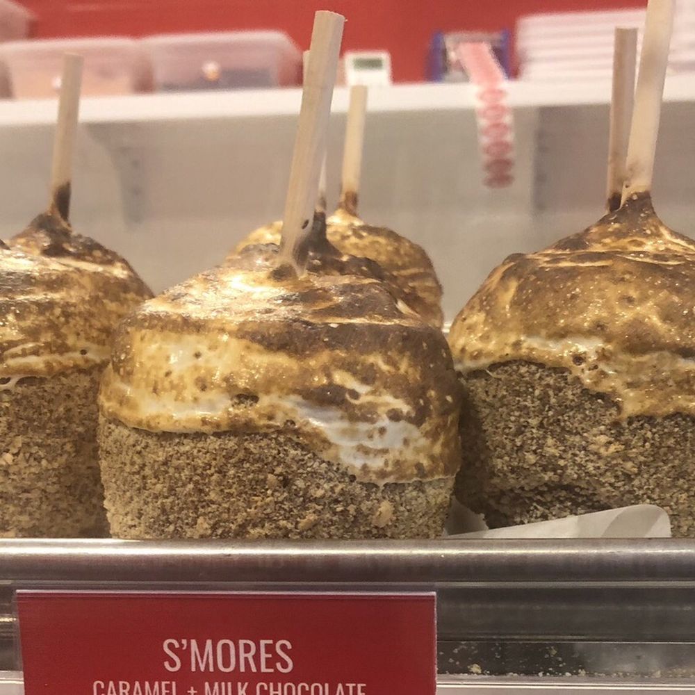 Dipped - Candy apple - Chocolatiers & Shops Near Me - Emeryville, California Dipped - Candy apple - Chocolatiers & Shops Near Me - Emeryville, California