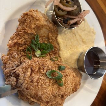Phoebe's Diner - Fried chicken & Grits - Diners Near Me - Austin, Texas