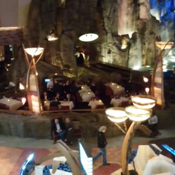 Mohegan Sun - Hotels Near Me - Uncasville, Connecticut Mohegan Sun - Hotels Near Me - Uncasville, Connecticut
