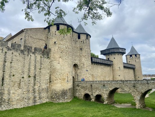 Château et remparts de la cité de Carcassonne by null