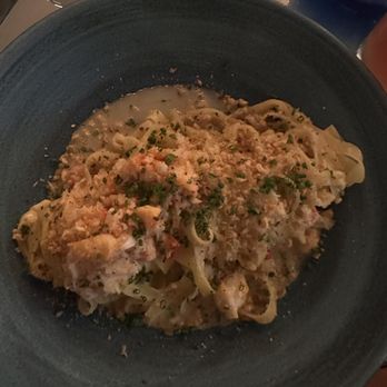 Hau Tree - Crab pasta. Good but cold. - Seafood Near Me - Honolulu, Hawaii Hau Tree - Crab pasta. Good but cold. - Seafood Near Me - Honolulu, Hawaii