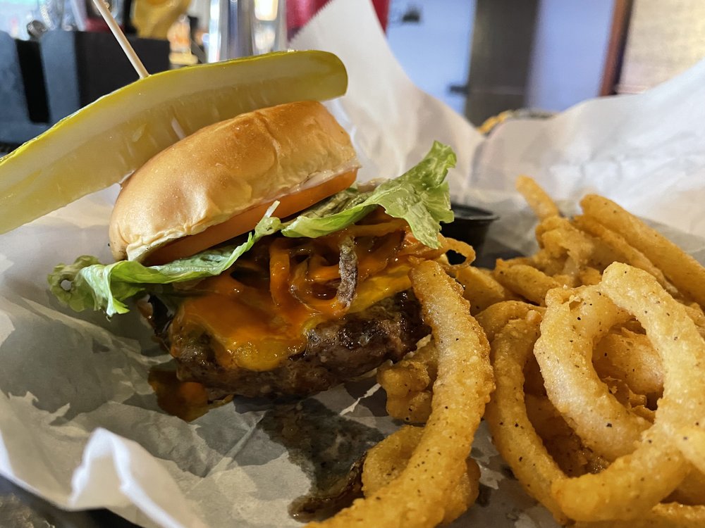 MANGO’S BAR & GRILL Updated September 2024 28 Photos & 96 Reviews