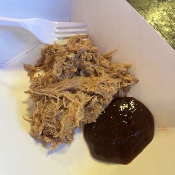Modigliani Cafe - free sample - pulled pork - Sandwiches Near Me - Oakland, California