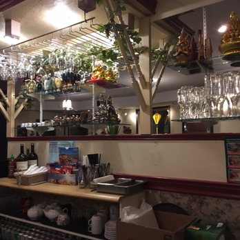 Vien Dong Restaurant - The bar - Thai Near Me - Moncton, New Brunswick