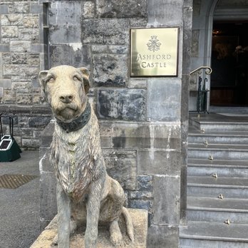 Ashford Castle - entrance - Hotels Near Me - Cong, Missouri