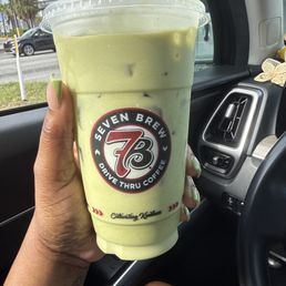 Cereal milk matcha with lavender and oat milk Cereal milk matcha with lavender and oat milk