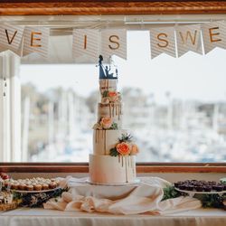 Rustic, semi-naked cake