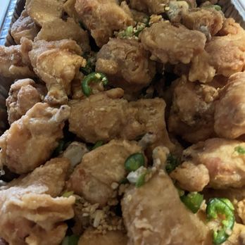 Little Hunan Restaurant - Fried chicken wings - Chinese Near Me - Daly City, California Little Hunan Restaurant - Fried chicken wings - Chinese Near Me - Daly City, California
