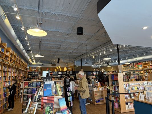 Parnassus Books by null