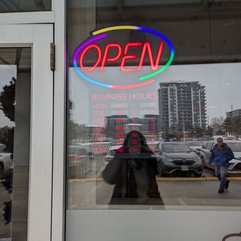 The Point Eatery - Asian Fusion Near Me - Richmond Hill, Ontario