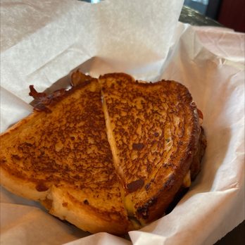 Cravings Bistro - Pizza Melt - Salad Near Me - Pleasant Grove, Utah