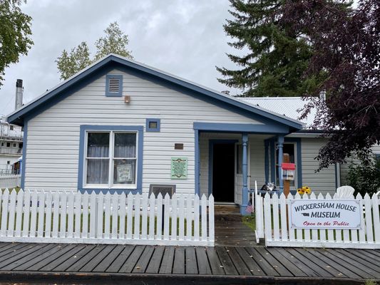 Pioneer Park by null